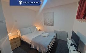 Classic Studio Near Headingley Stadium